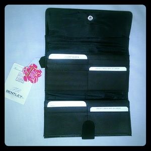 Bentley's trifold wallet